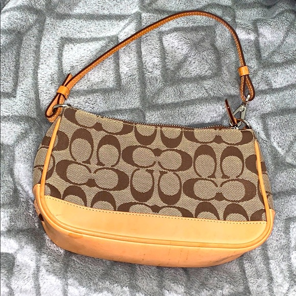 Coach Handbags - Coach Purse